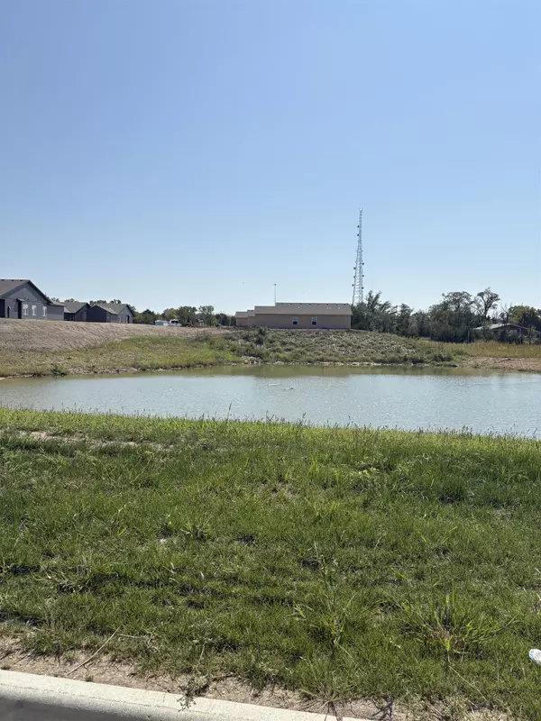 Wichita, KS 67220,4917 N Vassar Avenue