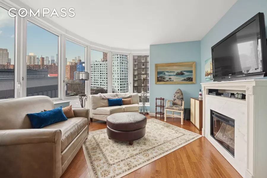 306 Gold Street #12G, Brooklyn, NY 11201