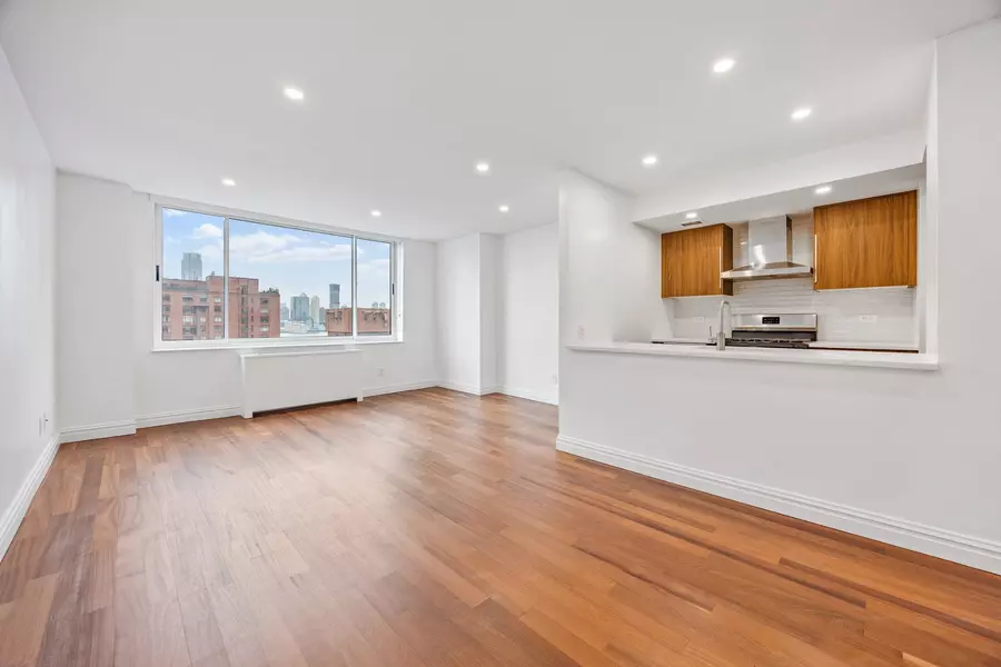 250 S End Avenue #12G, Manhattan, NY 10280