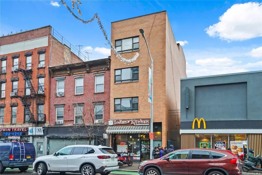 739 Grand Street, Brooklyn, NY 11211