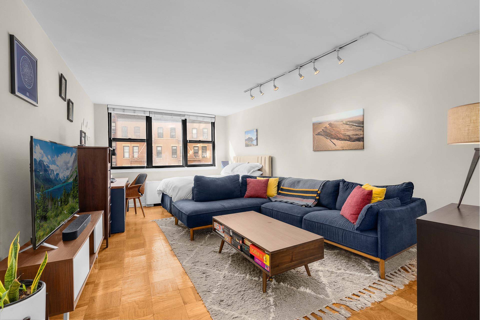 225 E 36TH Street #4H, Manhattan, NY 10016