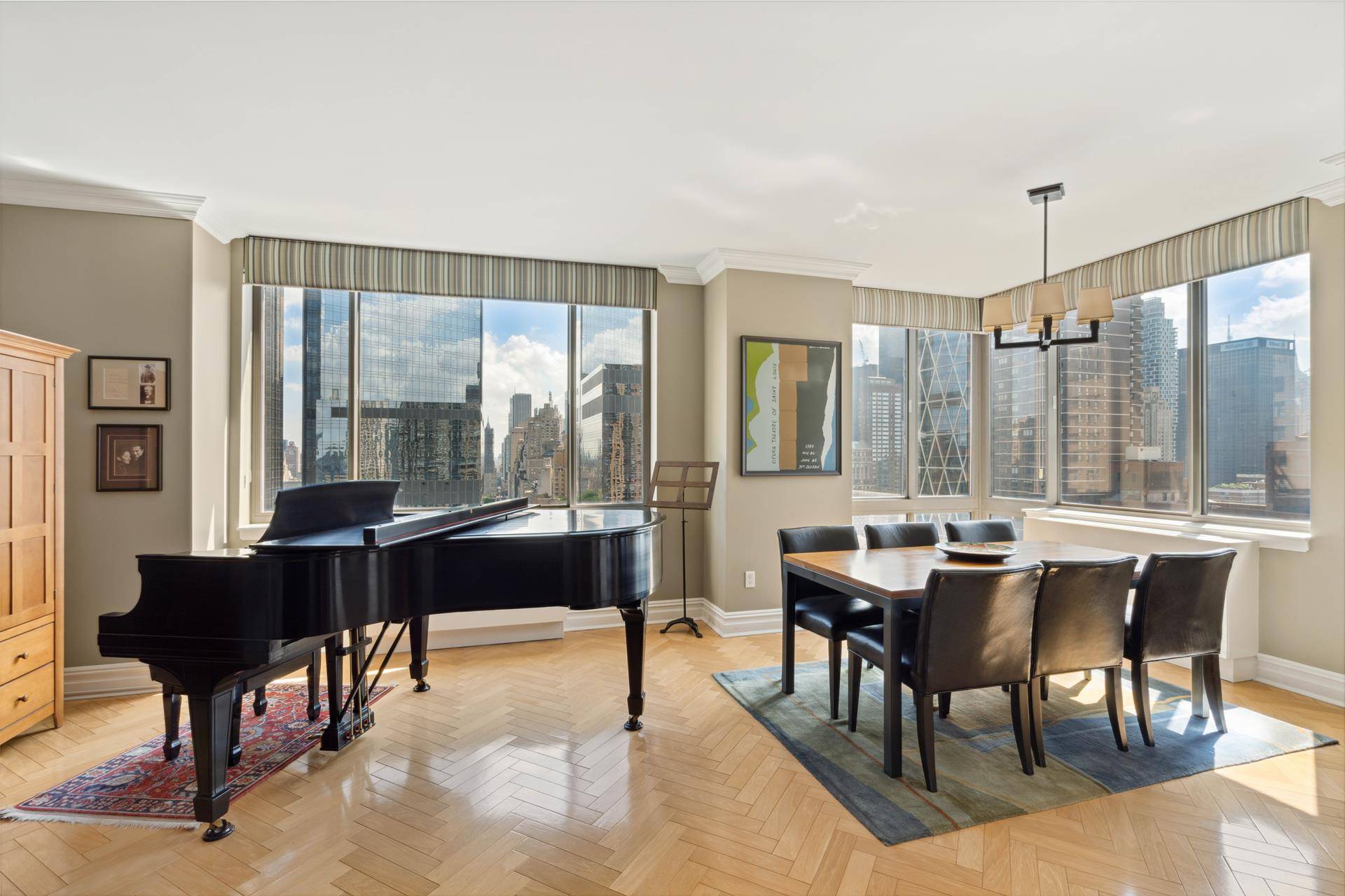 Manhattan, NY 10023,2 COLUMBUS Avenue #35B