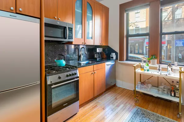 166 E 92ND Street #1B, Manhattan, NY 10128