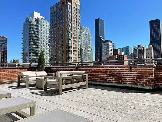 220 E 54TH Street #5H, Manhattan, NY 10022