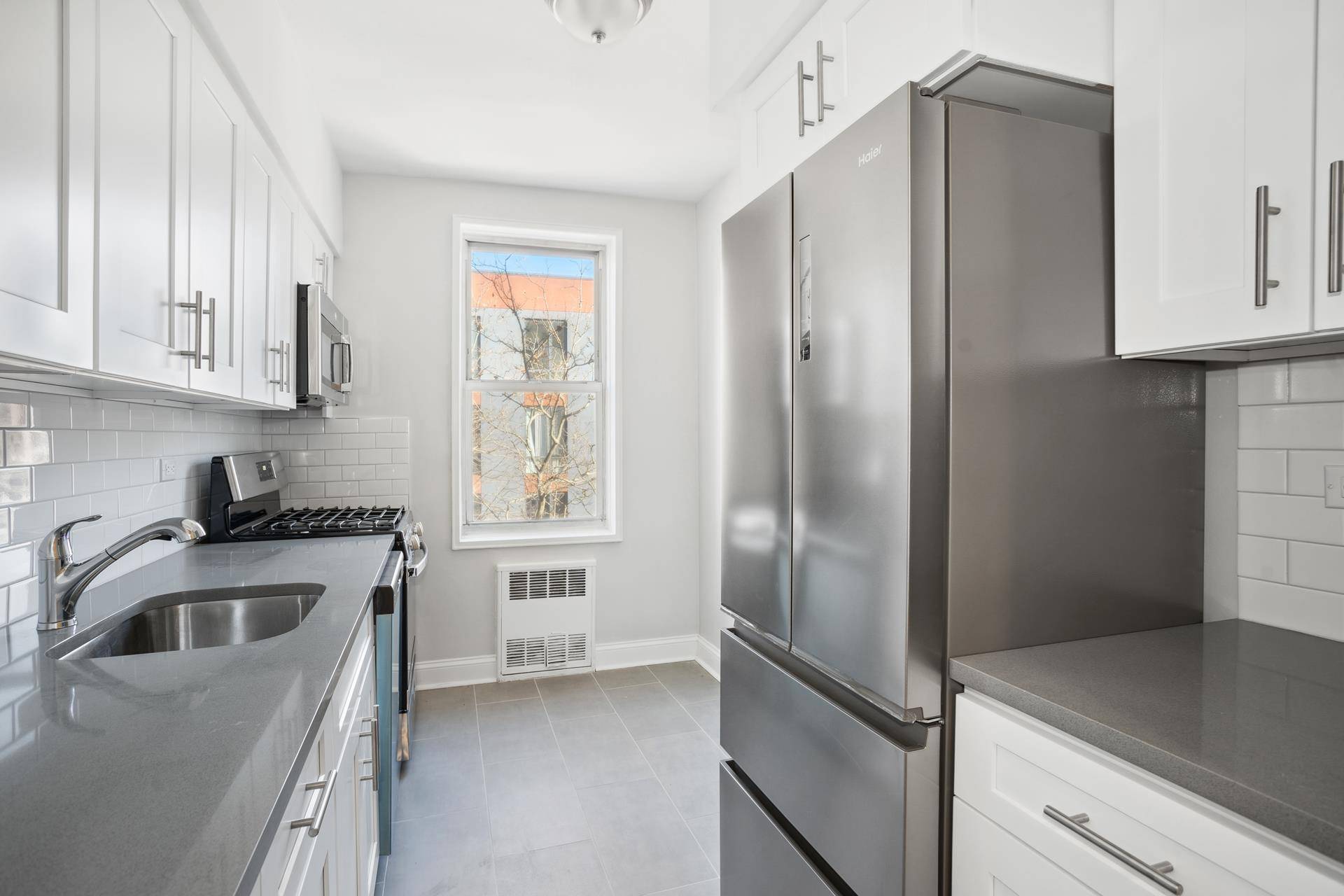 616 E 18TH Street #4G, Brooklyn, NY 11226