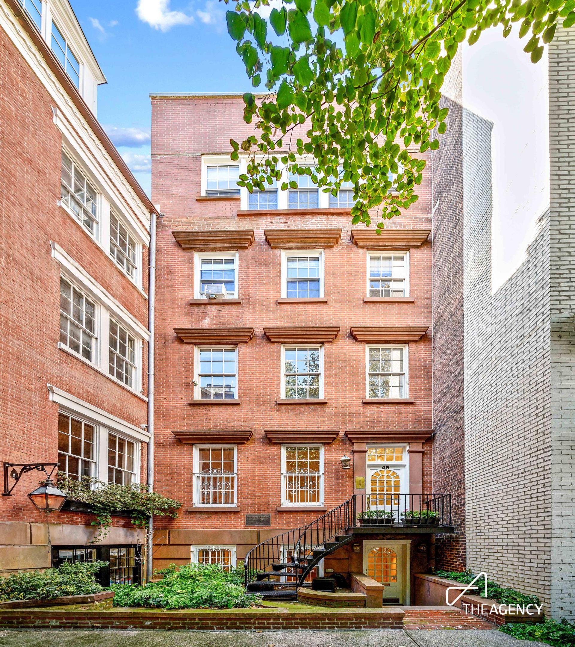 48 Commerce Street, Manhattan, NY 10014