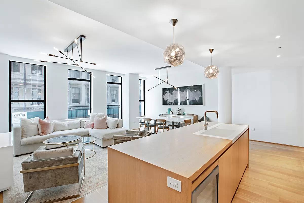 71 READE Street #2B, Manhattan, NY 10007