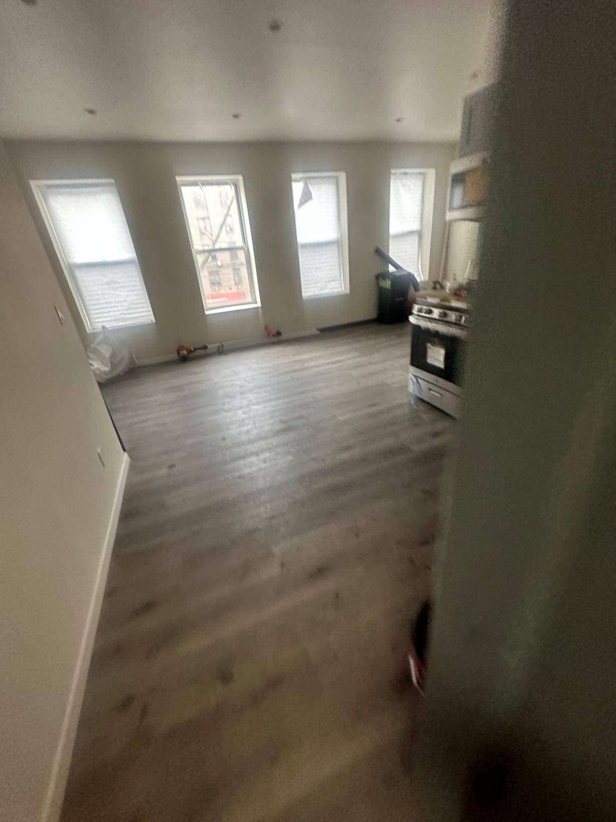 Queens, NY 11101,12-07 40th Avenue