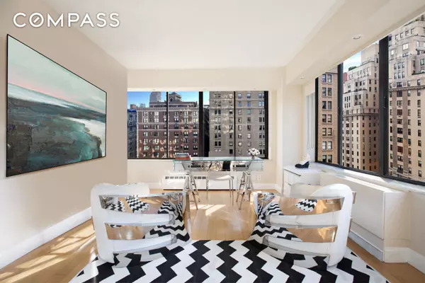 Manhattan, NY 10075,900 Park Avenue #C16