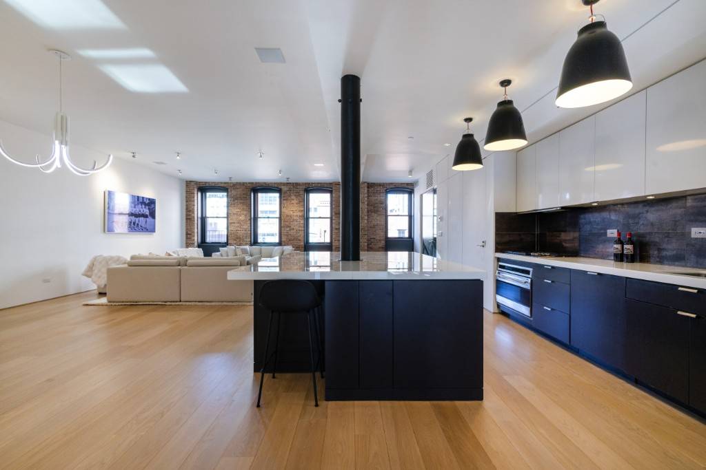 Manhattan, NY 10013,60 Beach Street #6A