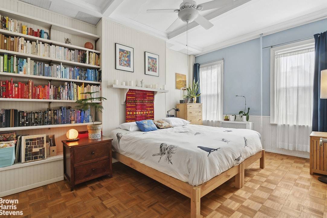 Brooklyn, NY 11226,386 E 16TH Street