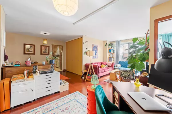 70-25 Yellowstone Boulevard #17, Queens, NY 11375