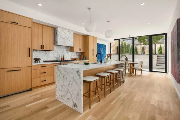 126 Washington Avenue, Brooklyn, NY 11205