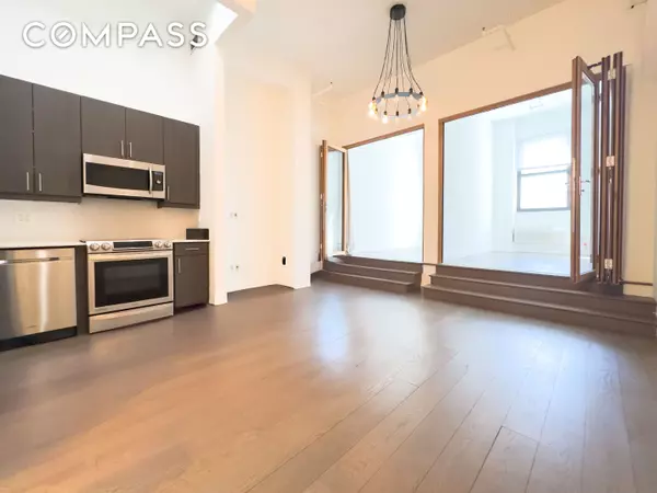 44 Berry Street #2T, Brooklyn, NY 11249