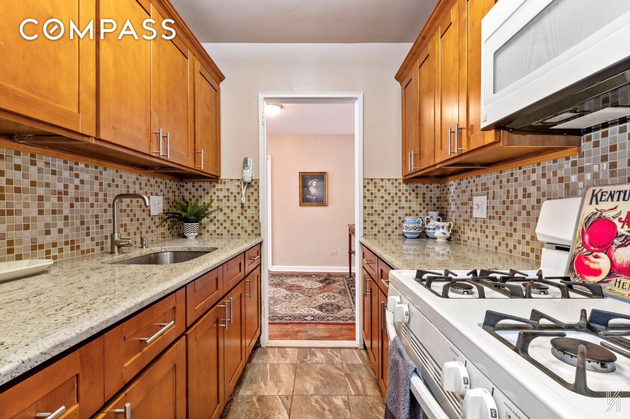 33-46 92nd Street #5X, Queens, NY 11372