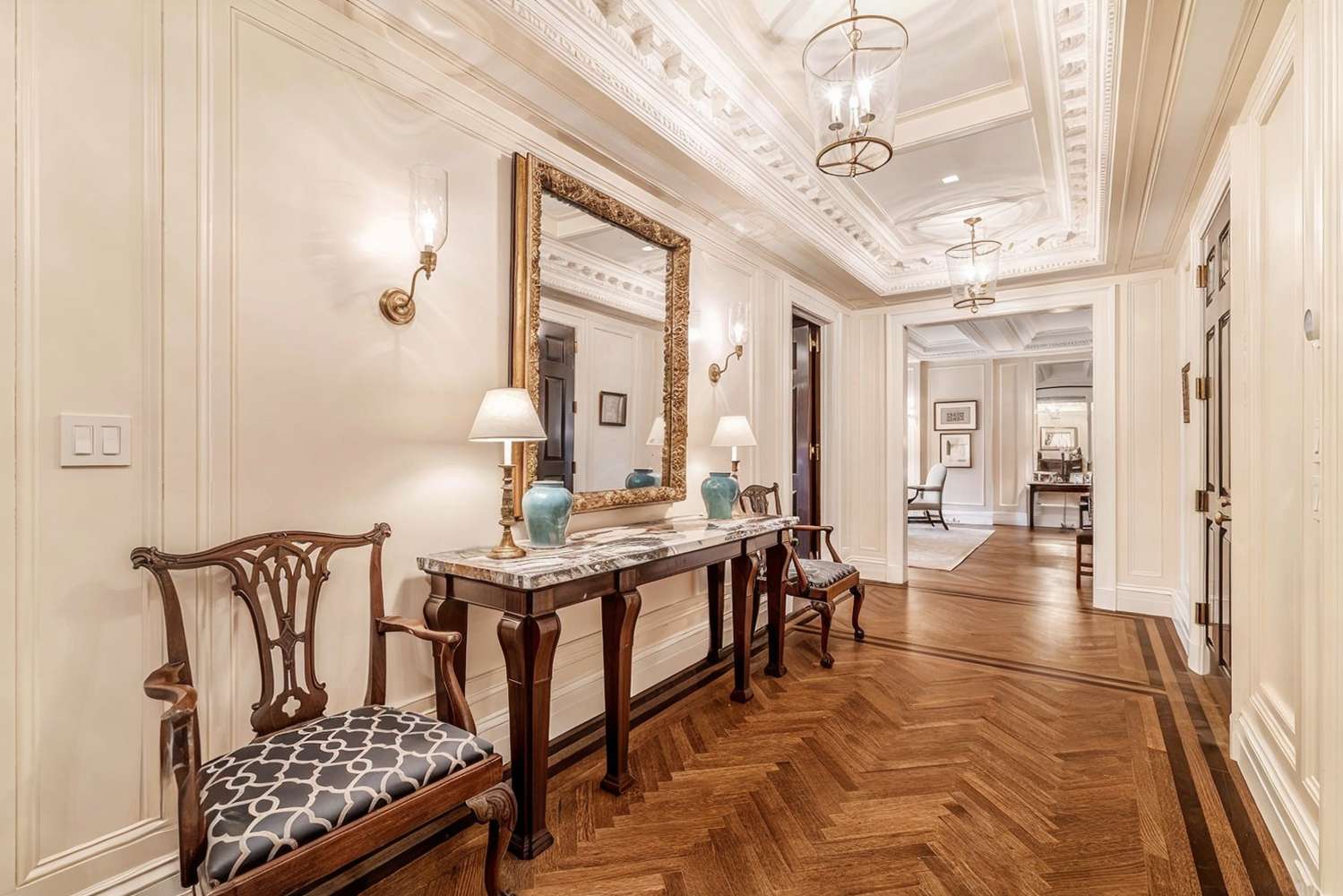Manhattan, NY 10128,1100 PARK Avenue #15B