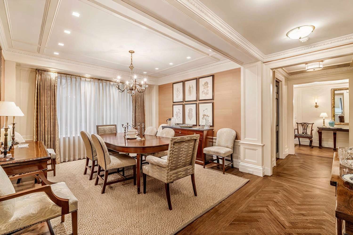 Manhattan, NY 10128,1100 PARK Avenue #15B