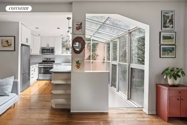 62 BERGEN Street #A, Brooklyn, NY 11201