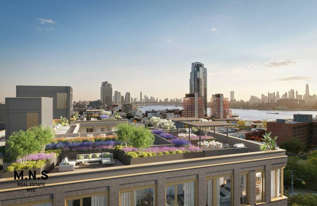 Brooklyn, NY 11222,75 Dupont Street #320
