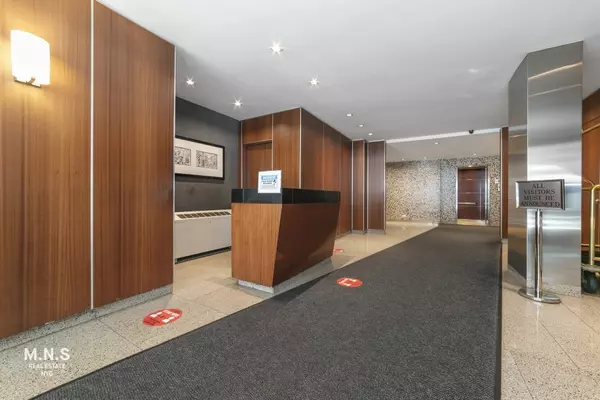 65 W 55th Street #8-RK, Manhattan, NY 10019