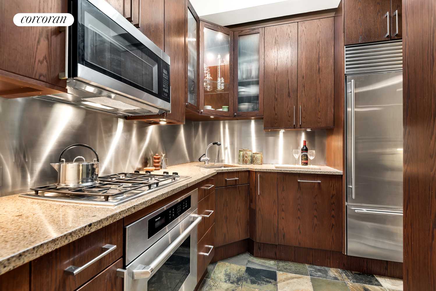 Manhattan, NY 10016,425 PARK Avenue S #2C