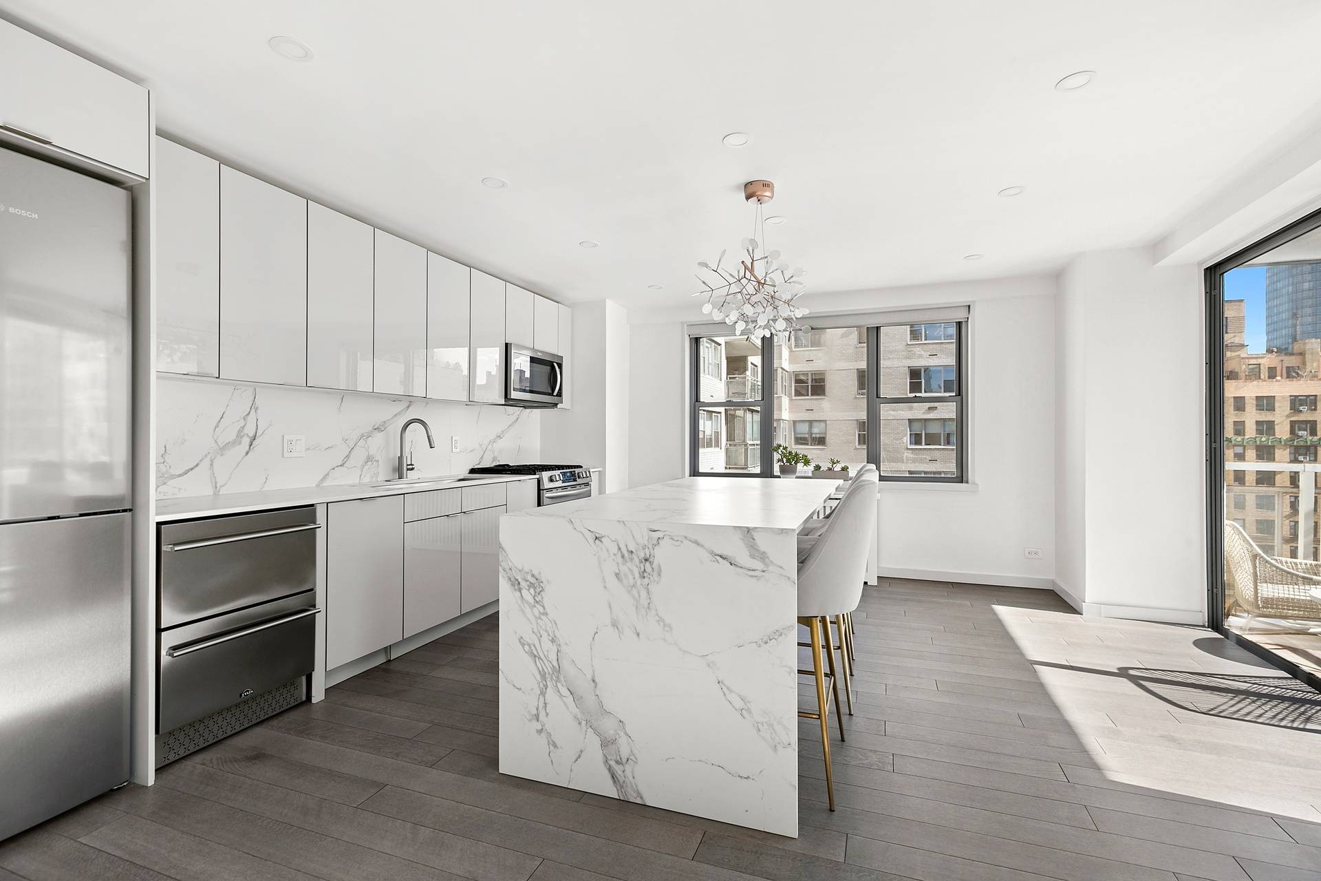 Manhattan, NY 10021,150 E 69th Street #15-LM