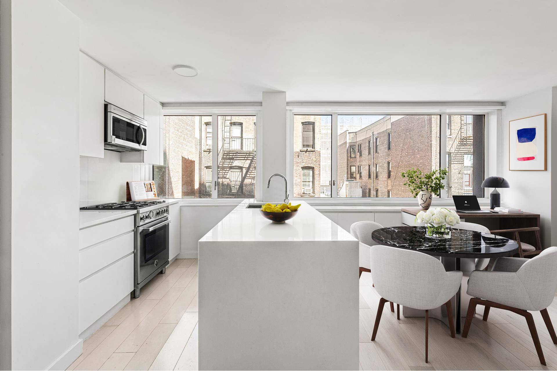 Manhattan, NY 10003,333 E 14TH Street #6B