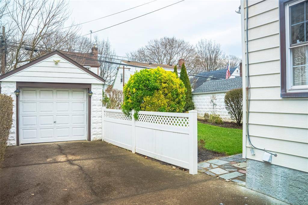 84-25 249th Street, Queens, NY 11426