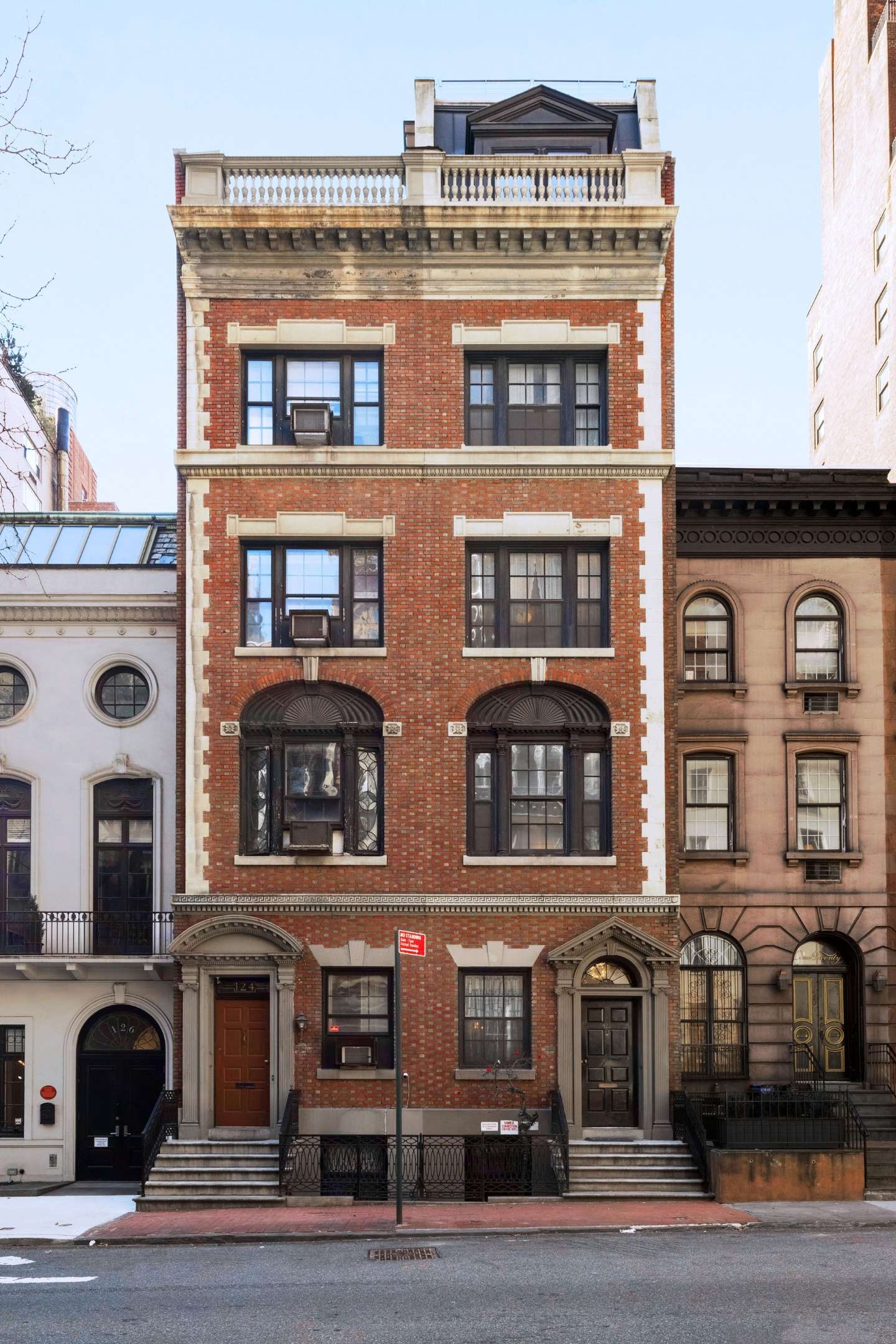 122 E 38th Street, Manhattan, NY 10016
