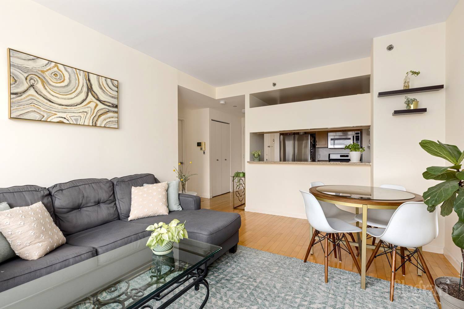 Manhattan, NY 10016,250 E 30th Street #6D