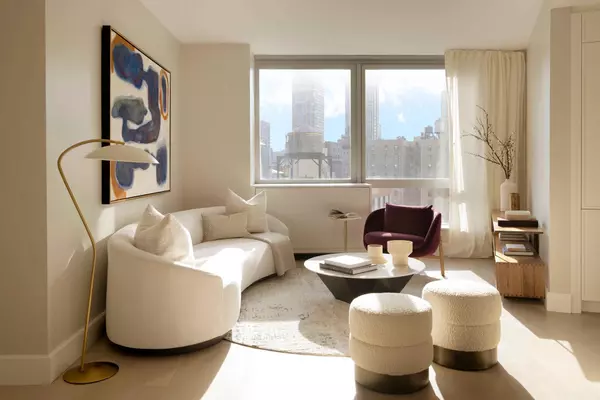 212 W 72ND Street #10L, Manhattan, NY 10023