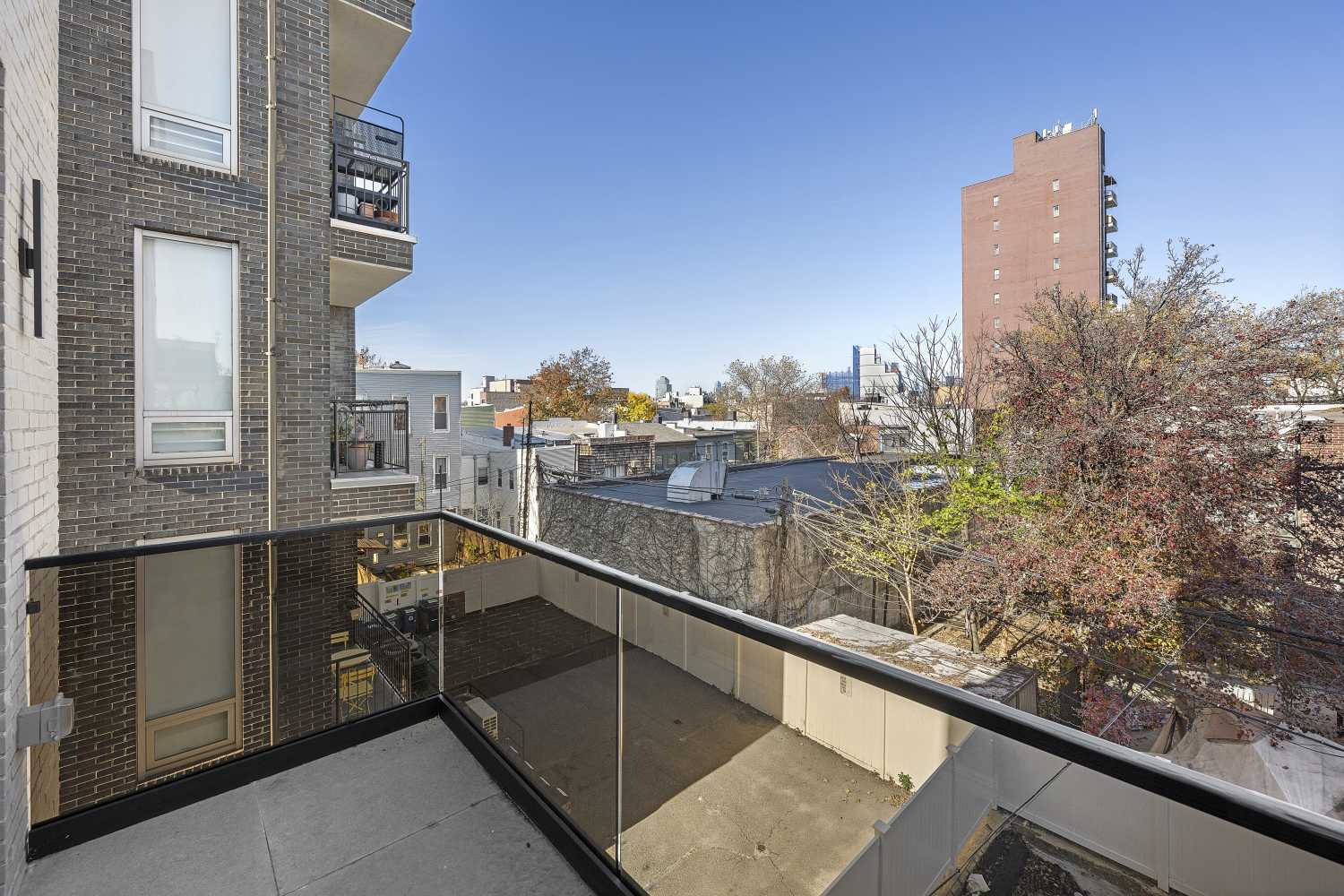 Brooklyn, NY 11211,229 WITHERS Street #3C