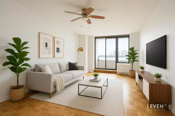 200 Rector Place #22D, Manhattan, NY 10280