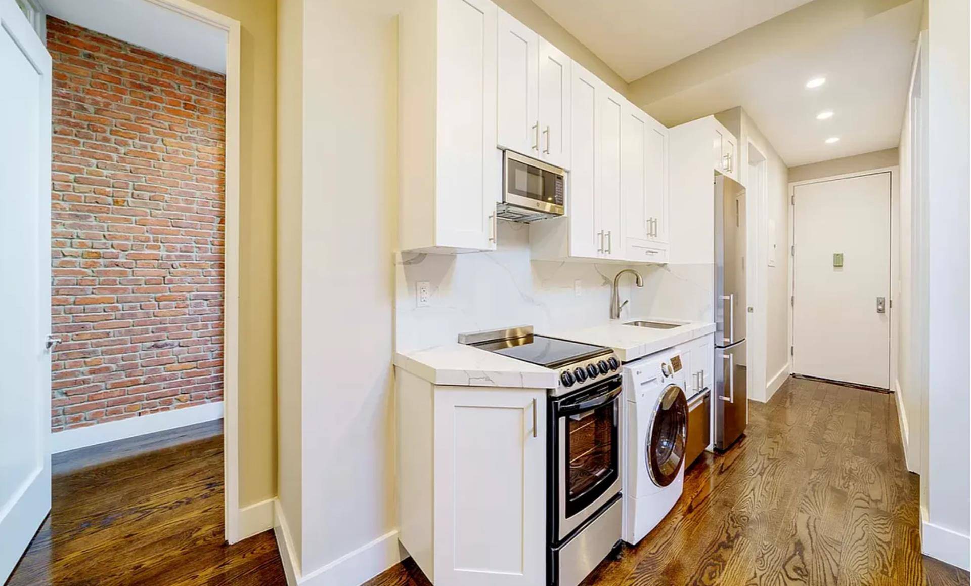 Manhattan, NY 10011,244 W 22ND Street #3D