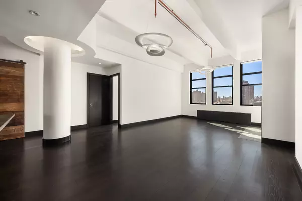 60 Broadway #7K, Brooklyn, NY 11249