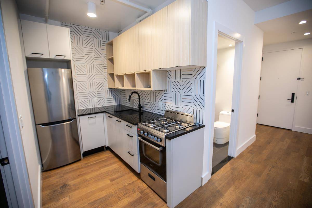 323 E 19th Street #3-E, Brooklyn, NY 11226