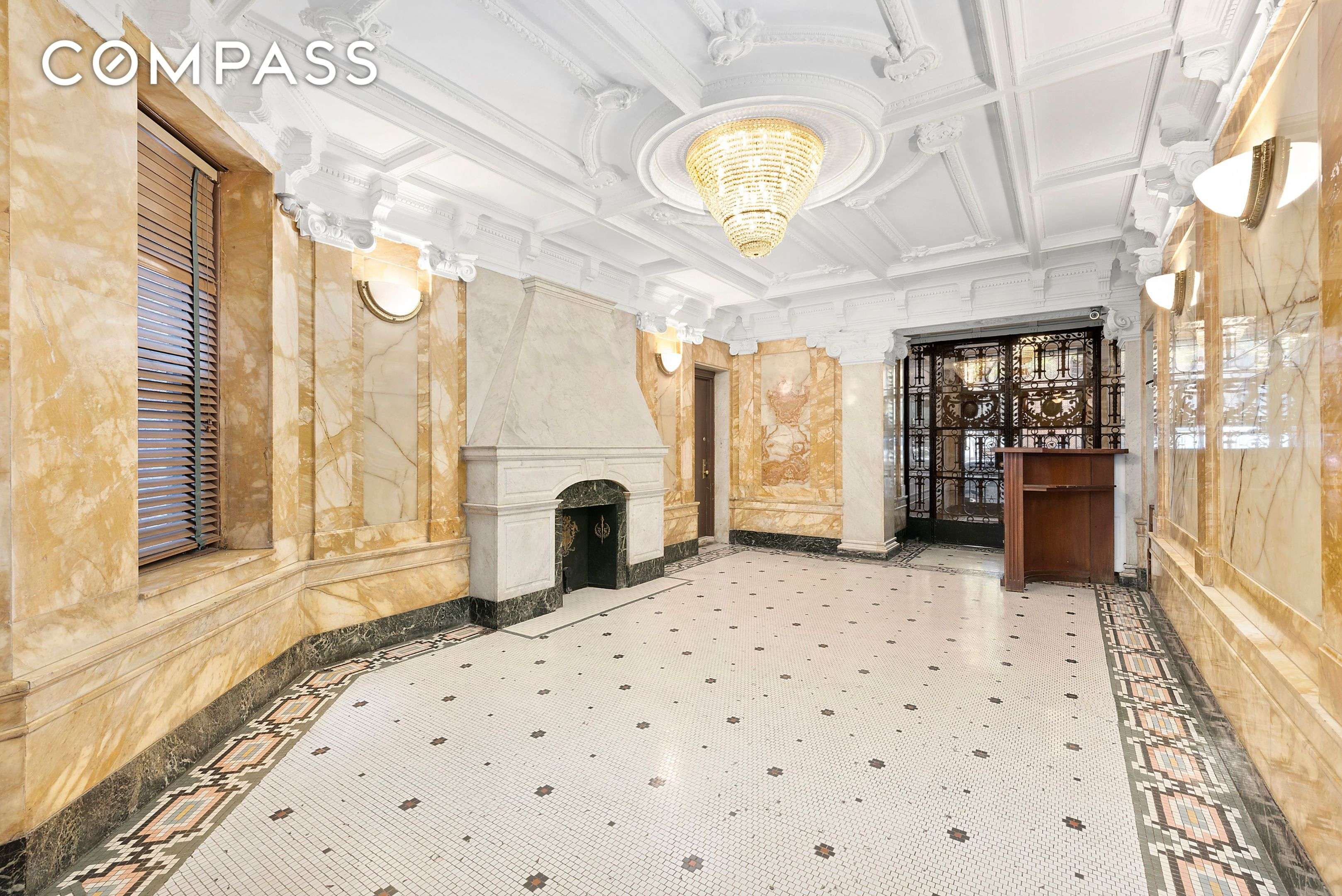 Manhattan, NY 10128,1240 Park Avenue #4D
