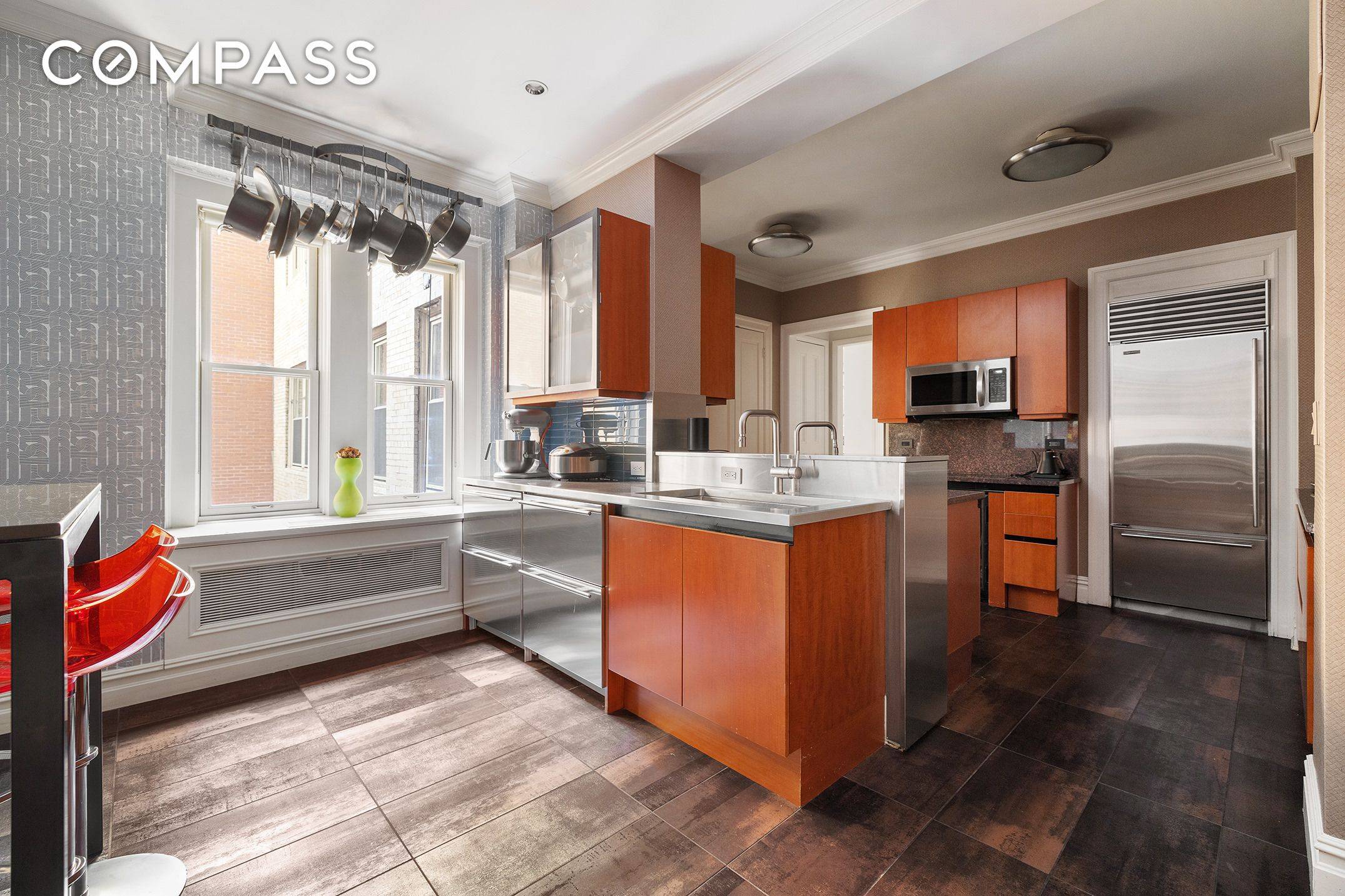 Manhattan, NY 10021,829 Park Avenue #2/3D