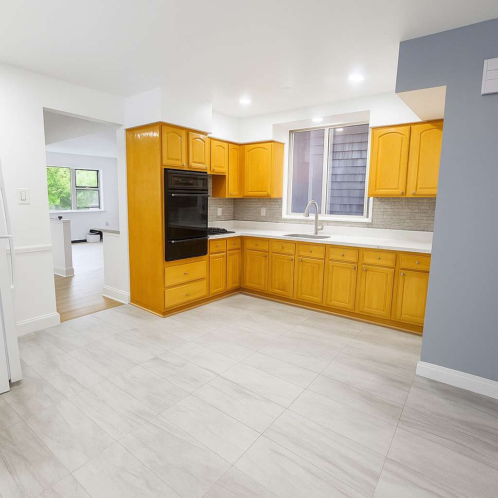 278 E 55th Street #2, Brooklyn, NY 11203