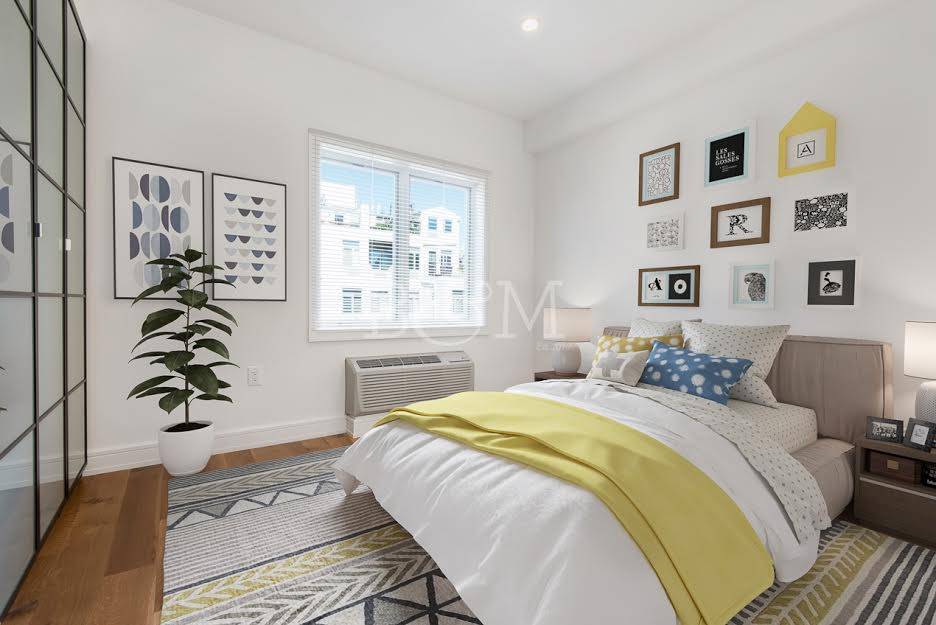 Brooklyn, NY 11222,95 Kingsland Avenue #1R