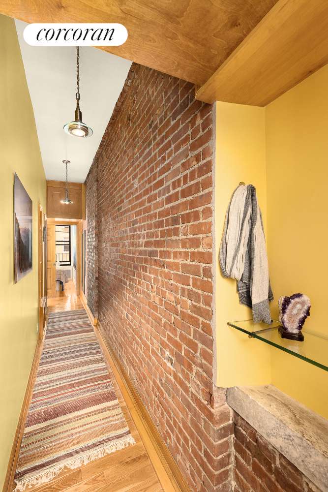Manhattan, NY 10024,327 W 85TH Street #4D