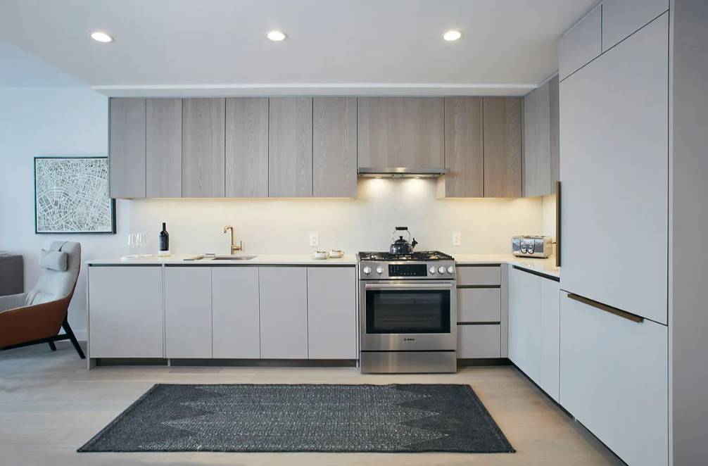 Queens, NY 11101,3 Court Square #5106