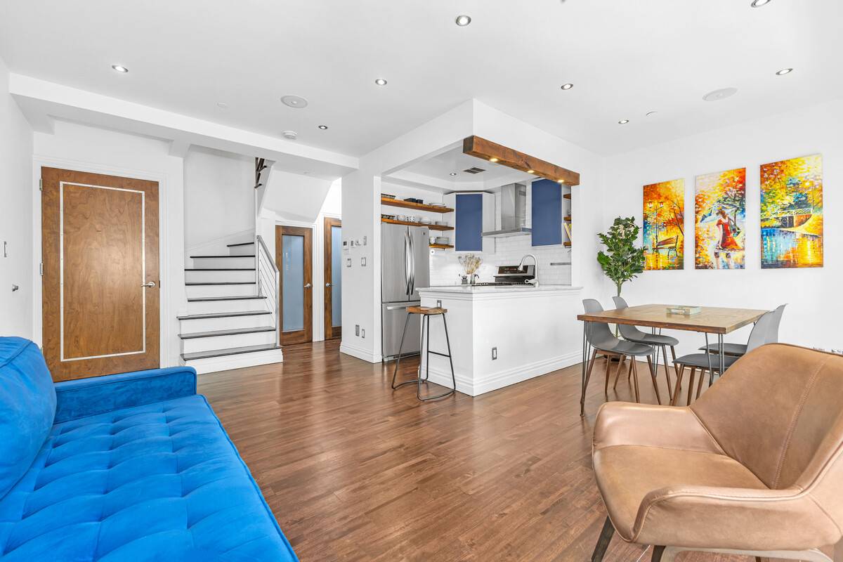 Brooklyn, NY 11211,39 POWERS Street #2A