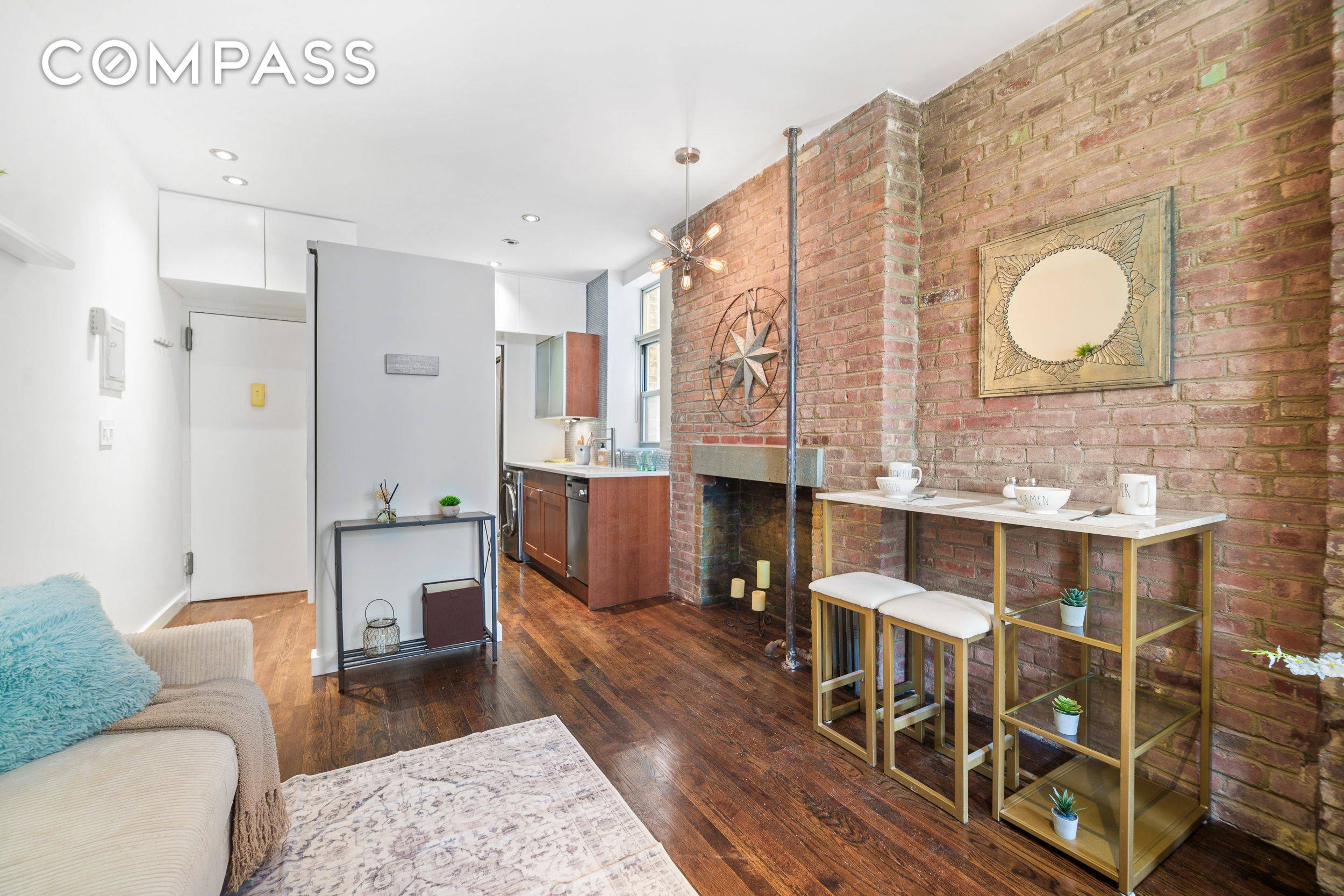 Manhattan, NY 10009,186 E 2nd Street #8