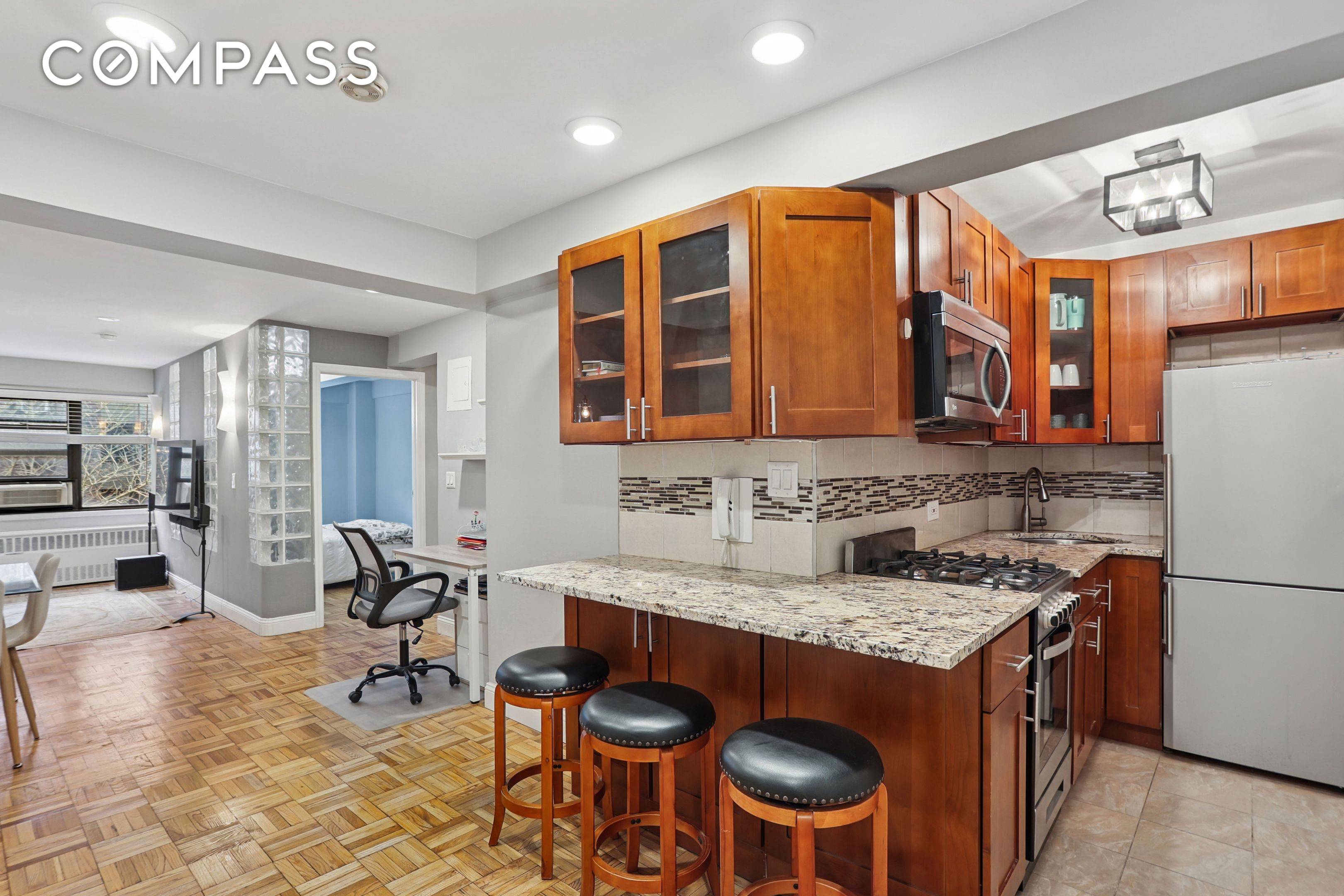 335 E 51st Street #4H, Manhattan, NY 10022
