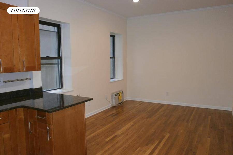 Manhattan, NY 10016,152 E 35TH Street #2E