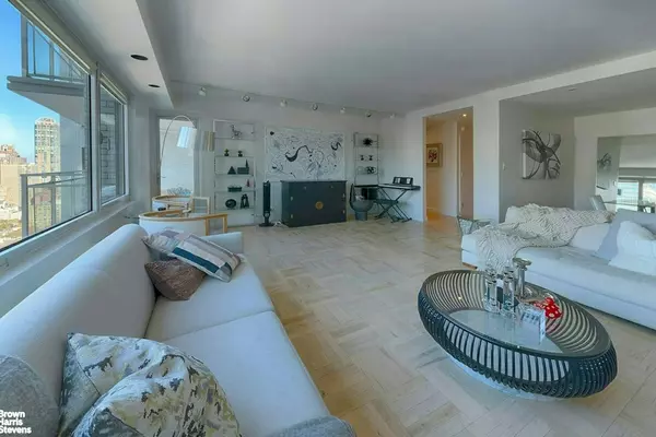 Manhattan, NY 10022,303 E 57TH Street #32C