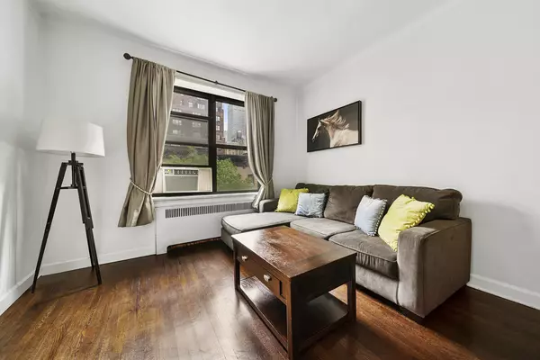 Manhattan, NY 10016,104 E 37TH Street #5B