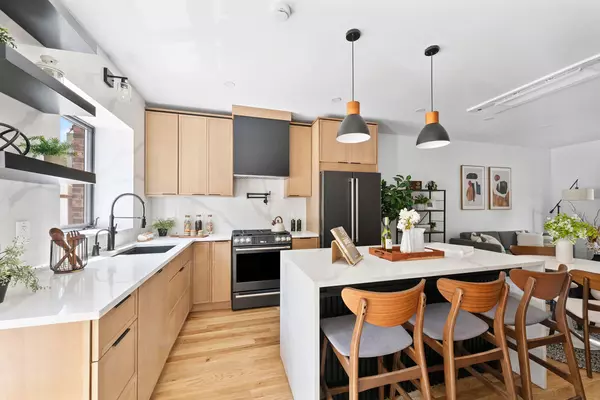 9 ROOSEVELT Court, Brooklyn, NY 11232