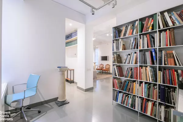 Manhattan, NY 10028,1000 PARK Avenue #7F